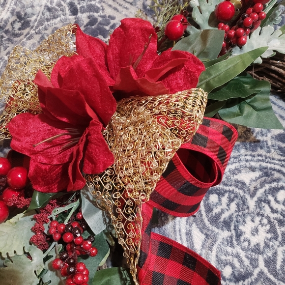 Wreath - Picture 2 of 4